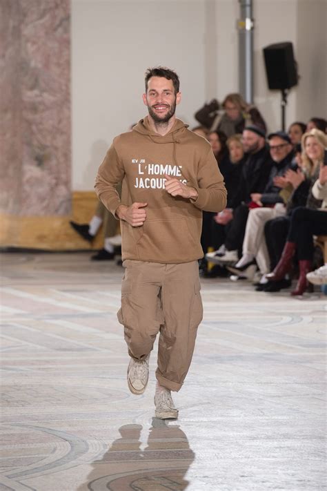 simon porte Jacquemus Givenchy